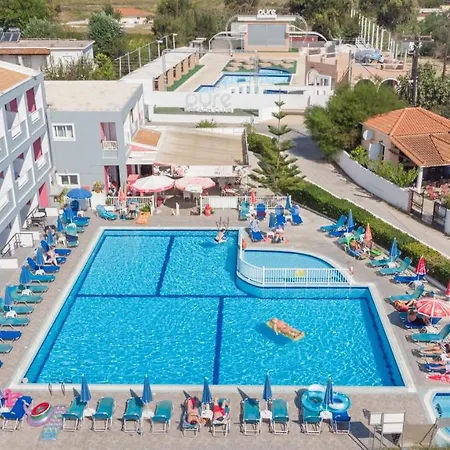 Dados Ξενοδοχείο